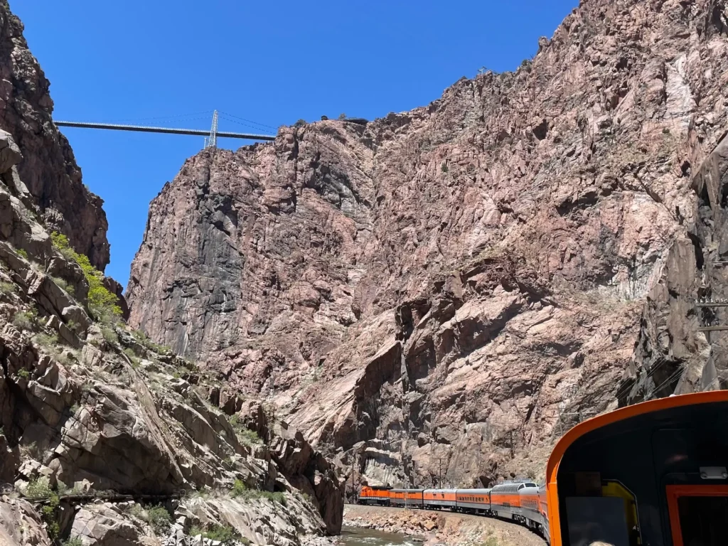 RGRR Winding in the Canyon