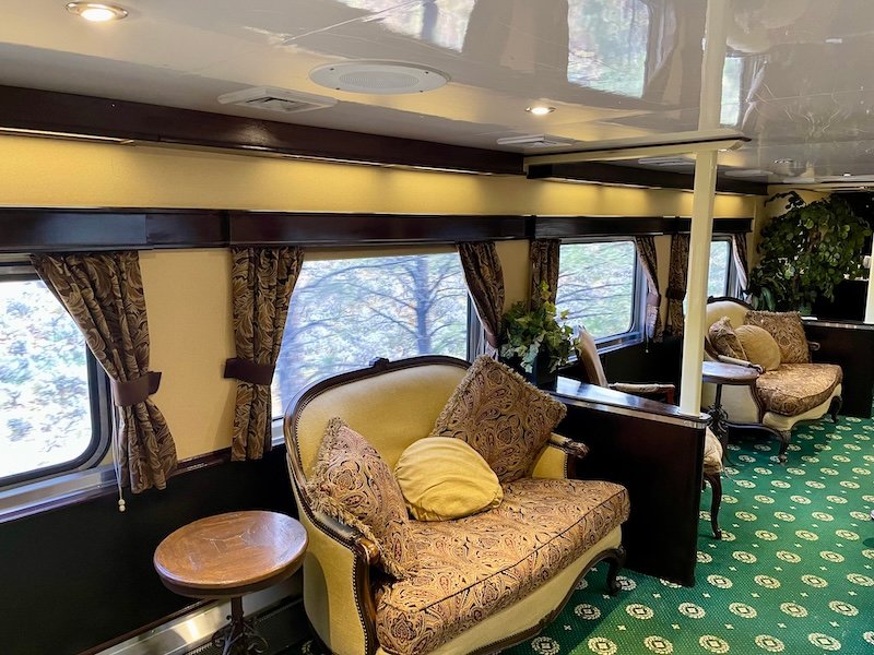 GCRW Lounge Car