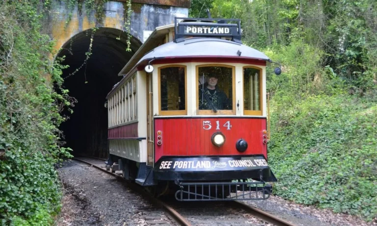 Willamette Shore Trolley 768x461